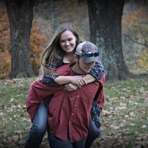 Meet your Posher, Avery